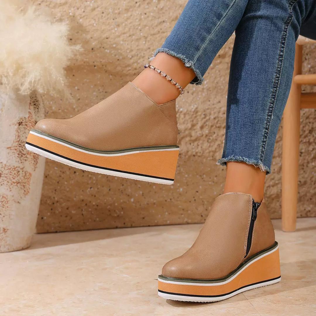 Clara™ | Plateau-Stiefel aus veganem Leder